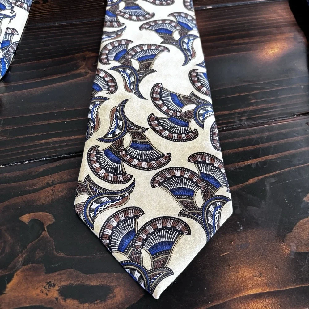 Lot of 5 100% Silk Name Brand‎ Ties Assorted Colors Geometric Abstract